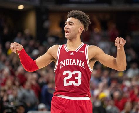 The former Hoosier star finished with 10 points, 13 rebounds. . Trayce jackson davis